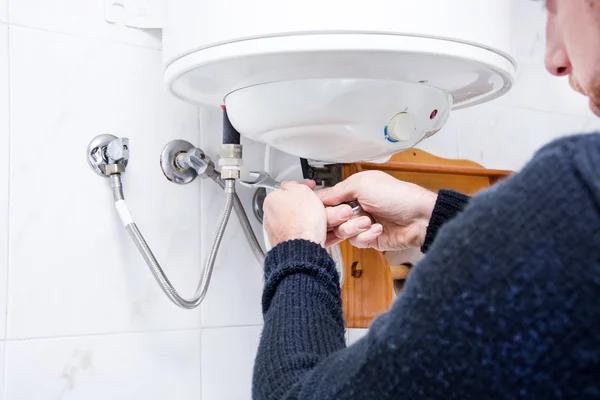 Water Heater Troubleshooting Tips from Experts in Oran