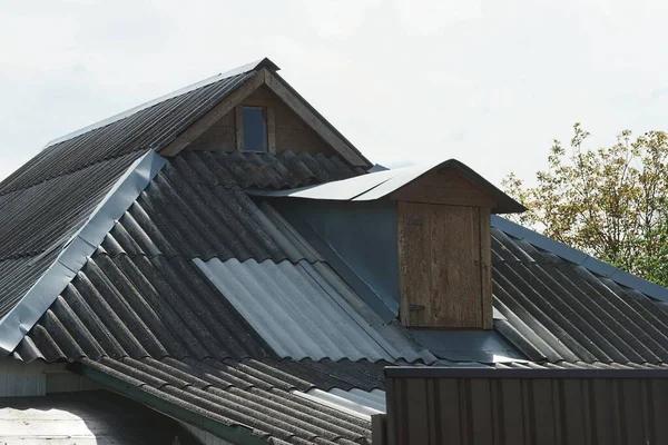 Tomball Roofing Contractors: Experts in Storm Damage Repairs