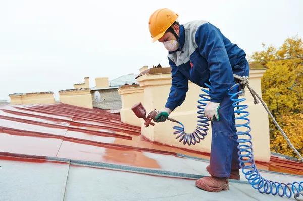 Top Signs You Need a Roofing Contractor in Rochester